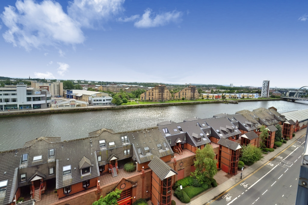 2 bed flat for sale in Lancefield Quay, Glasgow  - Property Image 6