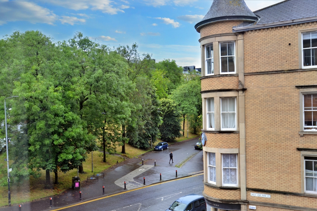 1 bed flat to rent in Westend Park Street, Glasgow  - Property Image 4