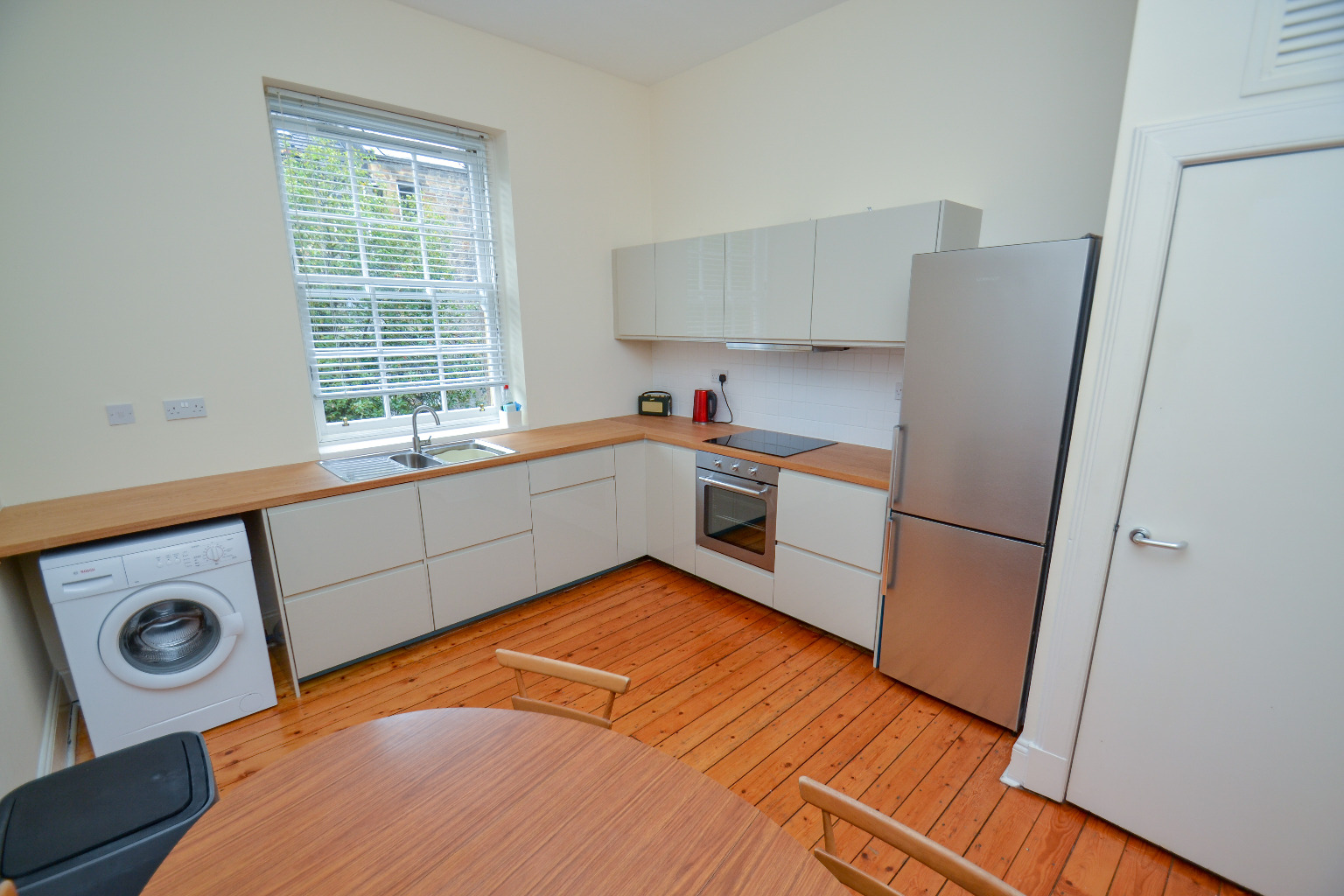 1 bed flat to rent in Westend Park Street, Glasgow  - Property Image 9