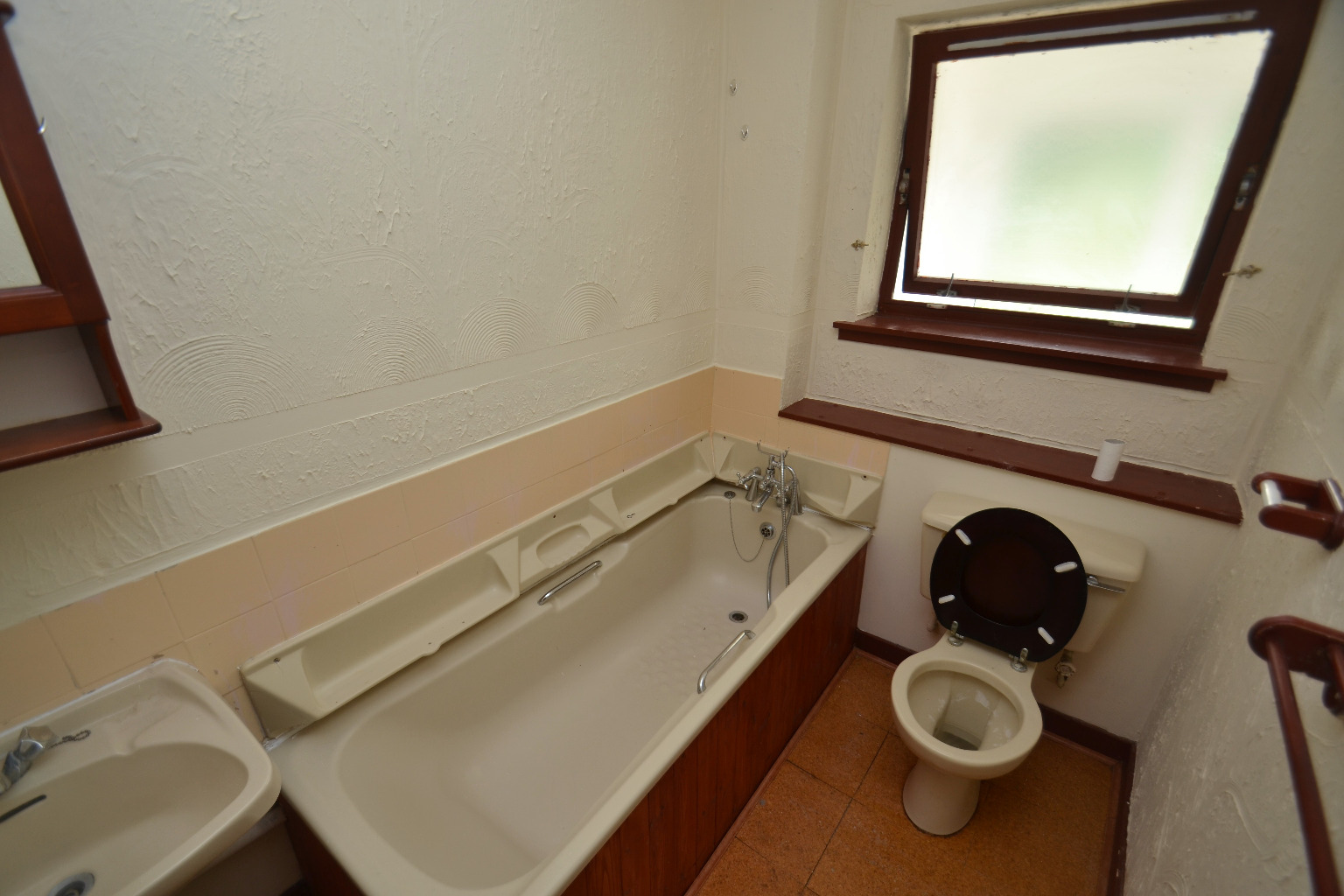 2 bed flat to rent in Linnhead Drive, Glasgow  - Property Image 7