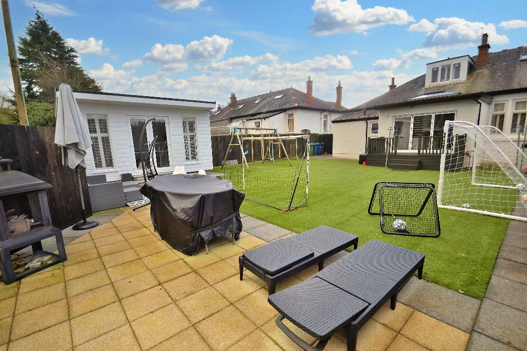 3 bed bungalow for sale in Elmore Avenue, Glasgow  - Property Image 29