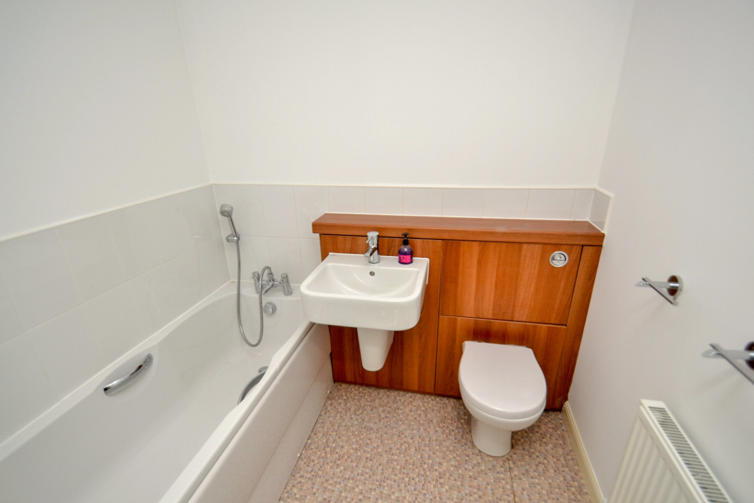 2 bed flat to rent in Montrose Court, Motherwell  - Property Image 9