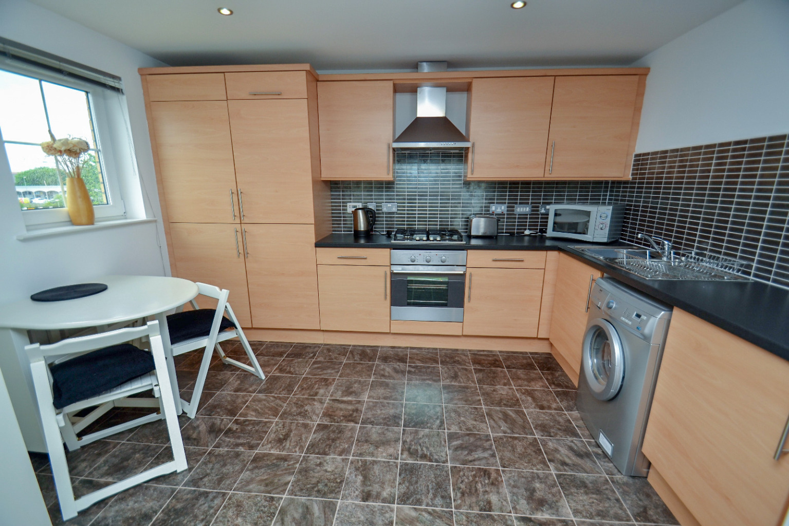 2 bed flat to rent in Montrose Court, Motherwell  - Property Image 4