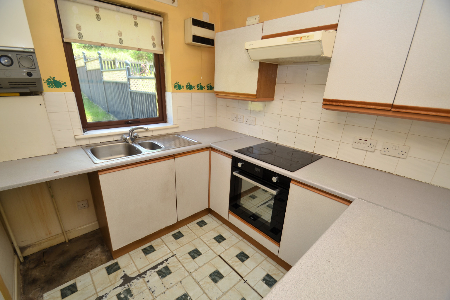 2 bed semi-detached house for sale in Ben Vorlich Drive, Glasgow  - Property Image 6