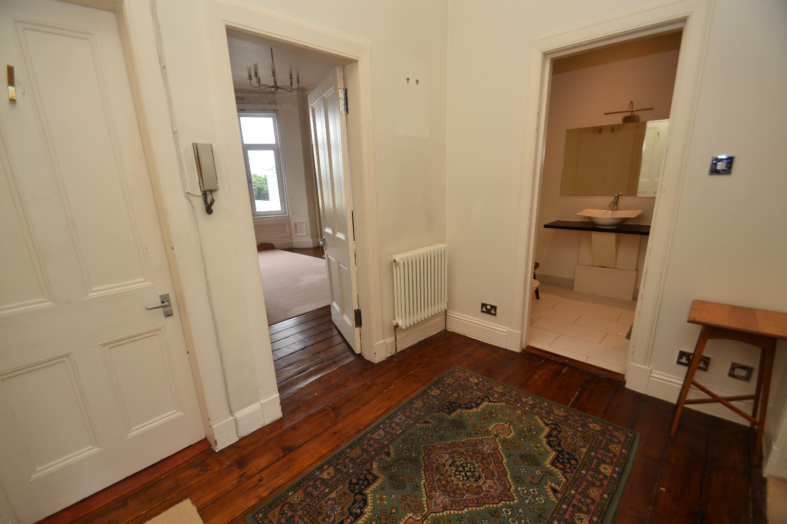 2 bed flat for sale in Clarkston Road  - Property Image 11