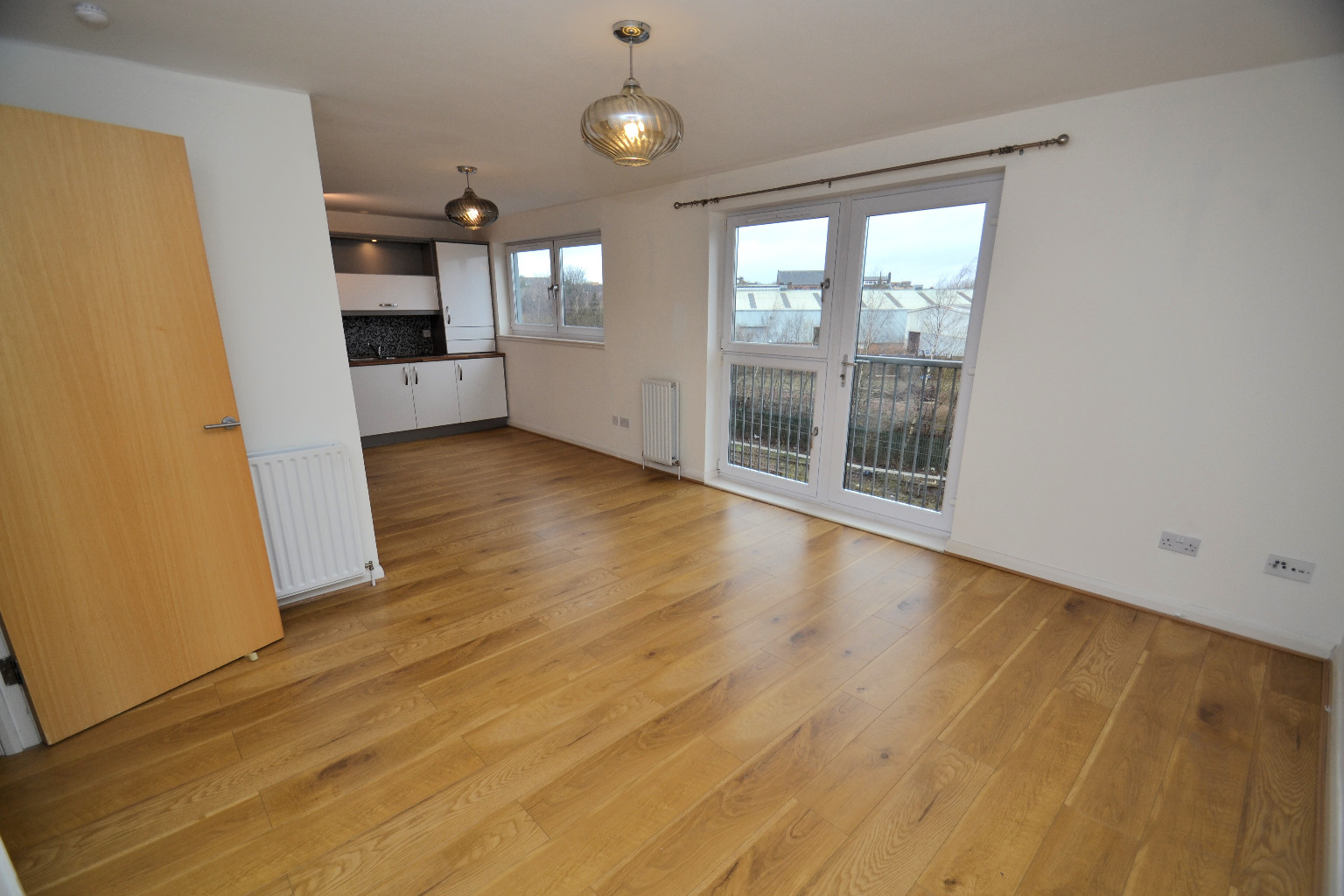 2 bed flat to rent in Glasgow  - Property Image 2