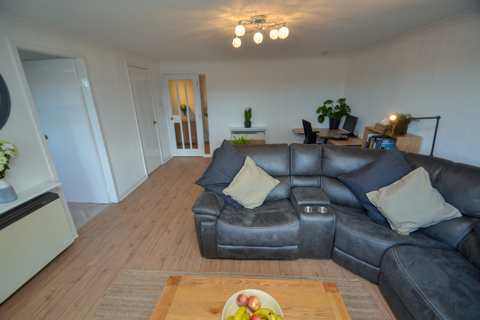 2 bed flat for sale in Buchanan Drive, Glasgow  - Property Image 8