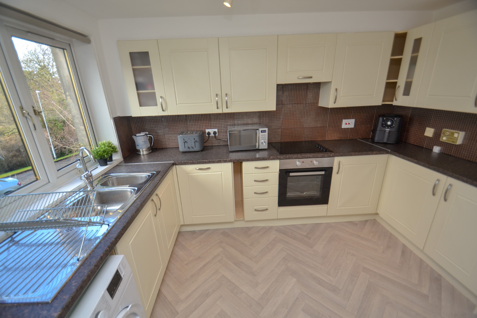 2 bed flat for sale in Buchanan Drive, Glasgow  - Property Image 12