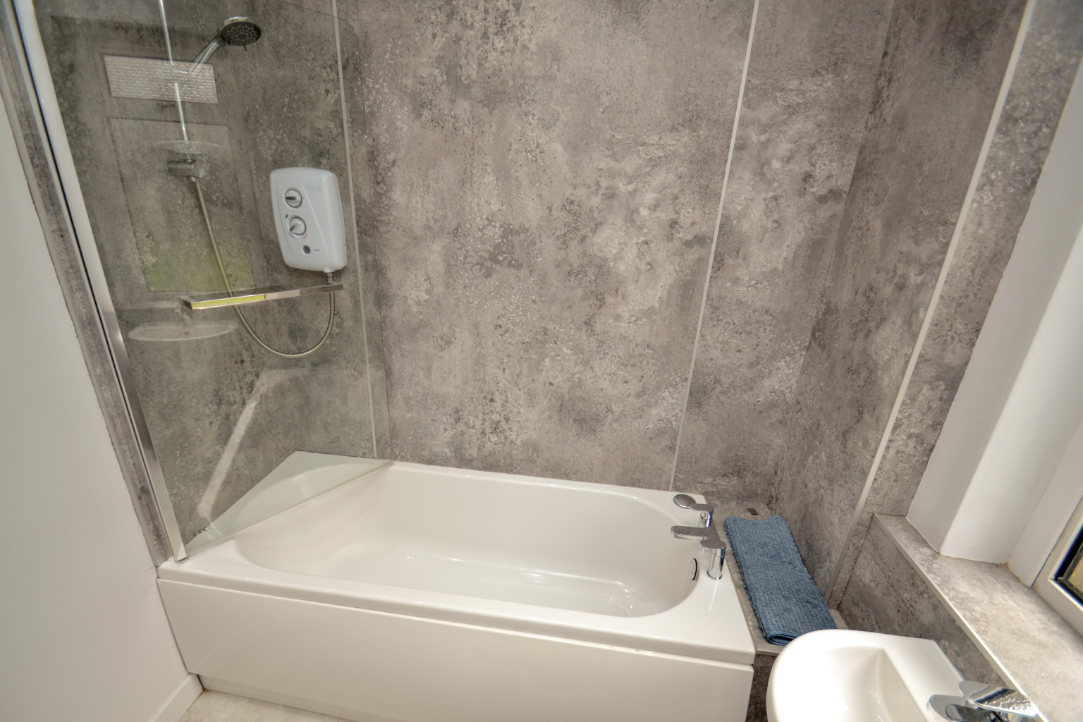 1 bed flat to rent in Main Street, Glasgow  - Property Image 10