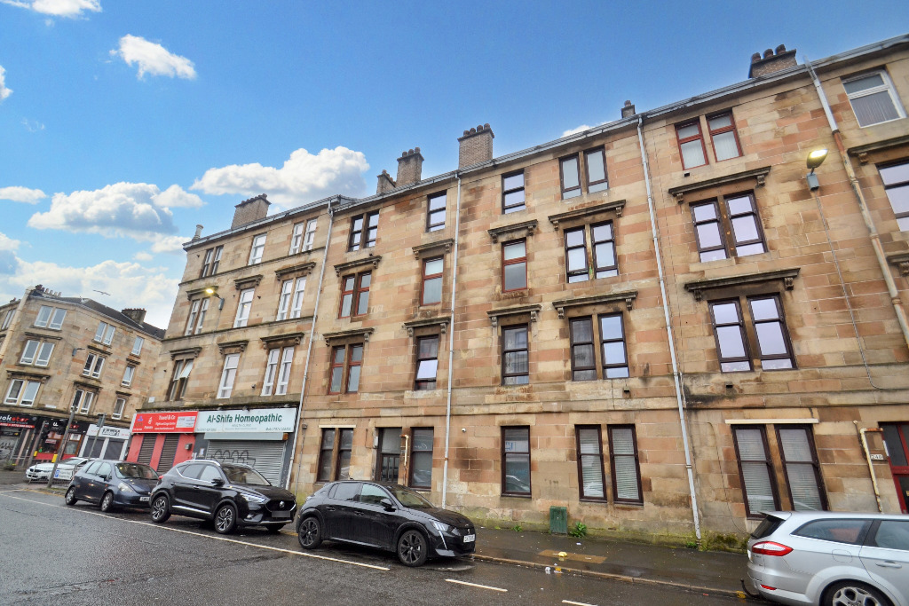 1 bed flat for sale in Calder Street  - Property Image 1