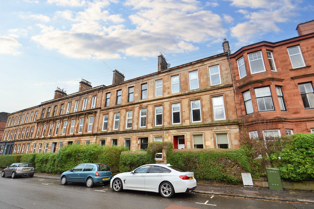2 bed flat to rent in White Street, Glasgow  - Property Image 1