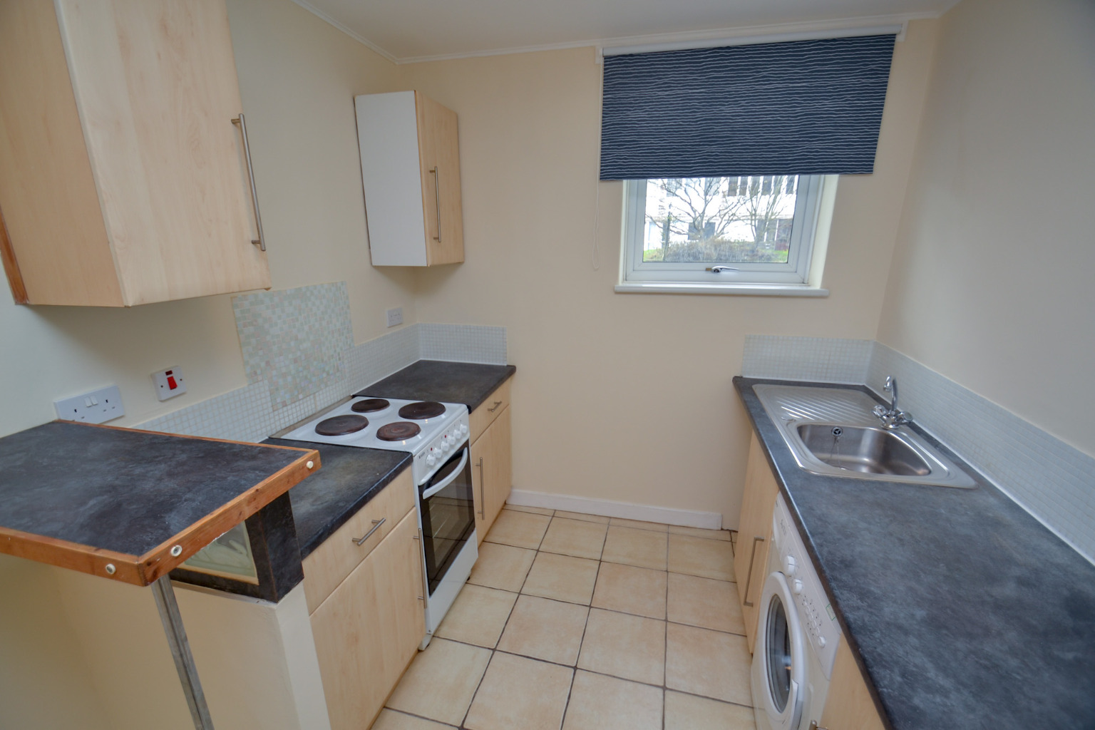 1 bed flat for sale in Well Green, Glasgow  - Property Image 8