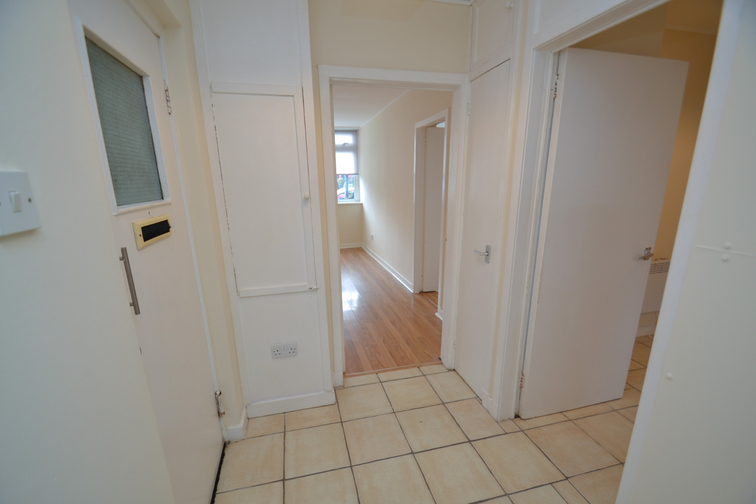 1 bed flat for sale in Well Green, Glasgow  - Property Image 11