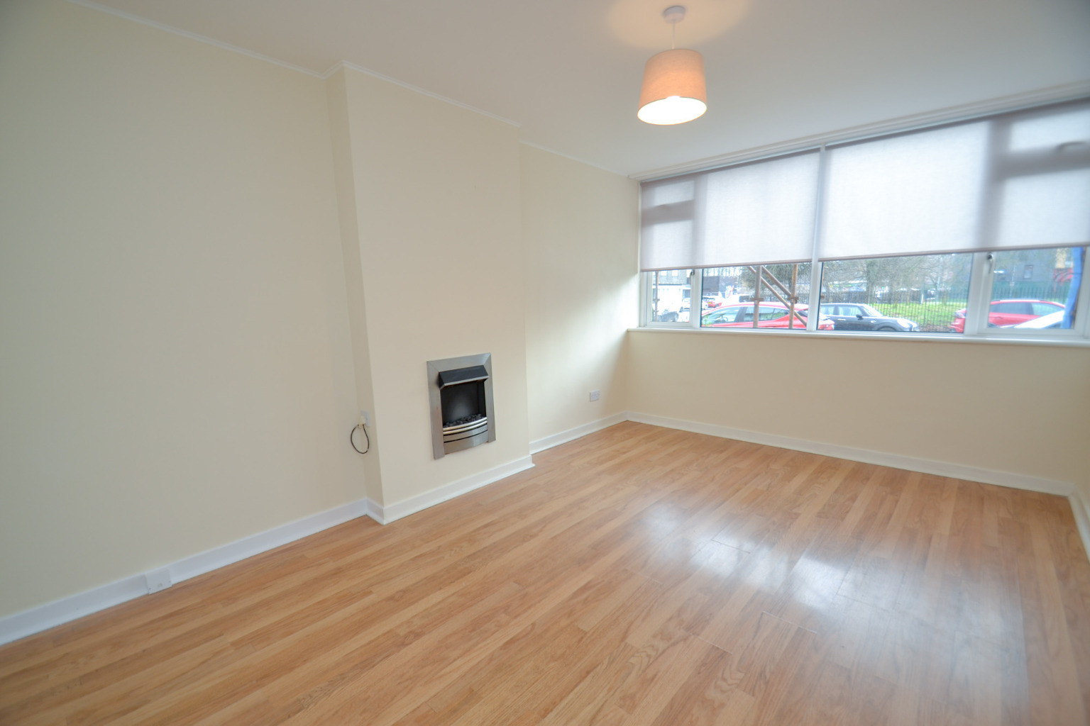 1 bed flat for sale in Well Green, Glasgow  - Property Image 2