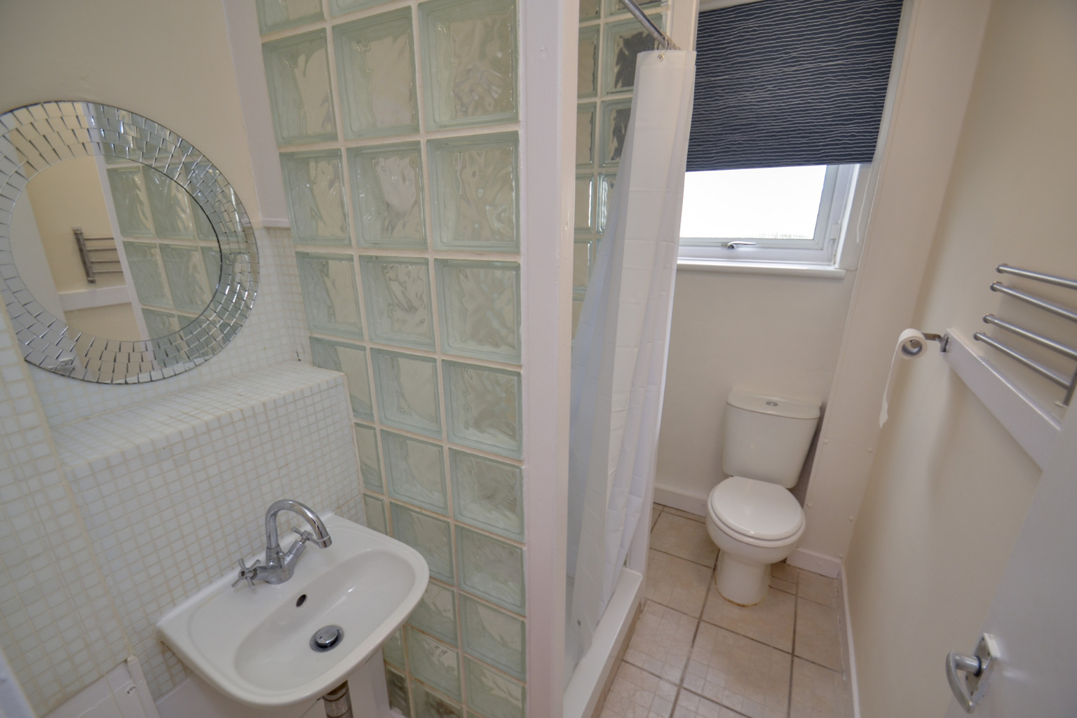 1 bed flat for sale in Well Green, Glasgow  - Property Image 10