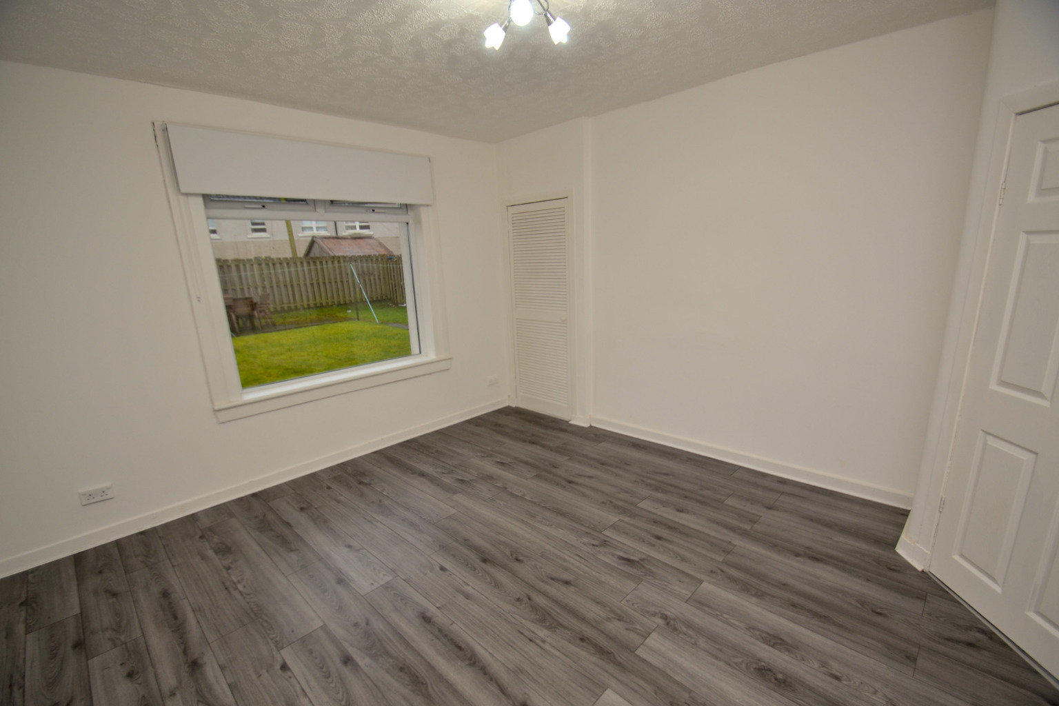 2 bed flat for sale in Haughburn Road, Glasgow  - Property Image 6