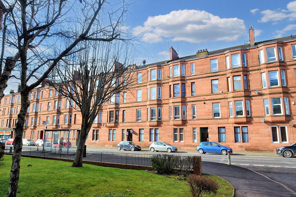 1 bed flat for sale in Holmlea Road, Glasgow  - Property Image 1