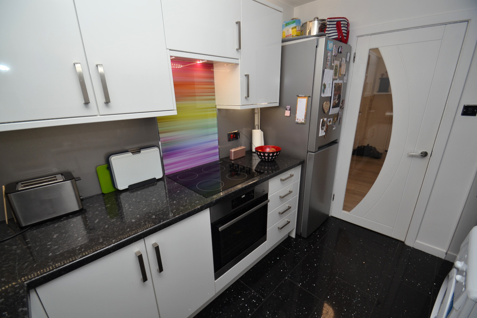 2 bed flat for sale in Dougrie Place, Glasgow  - Property Image 5