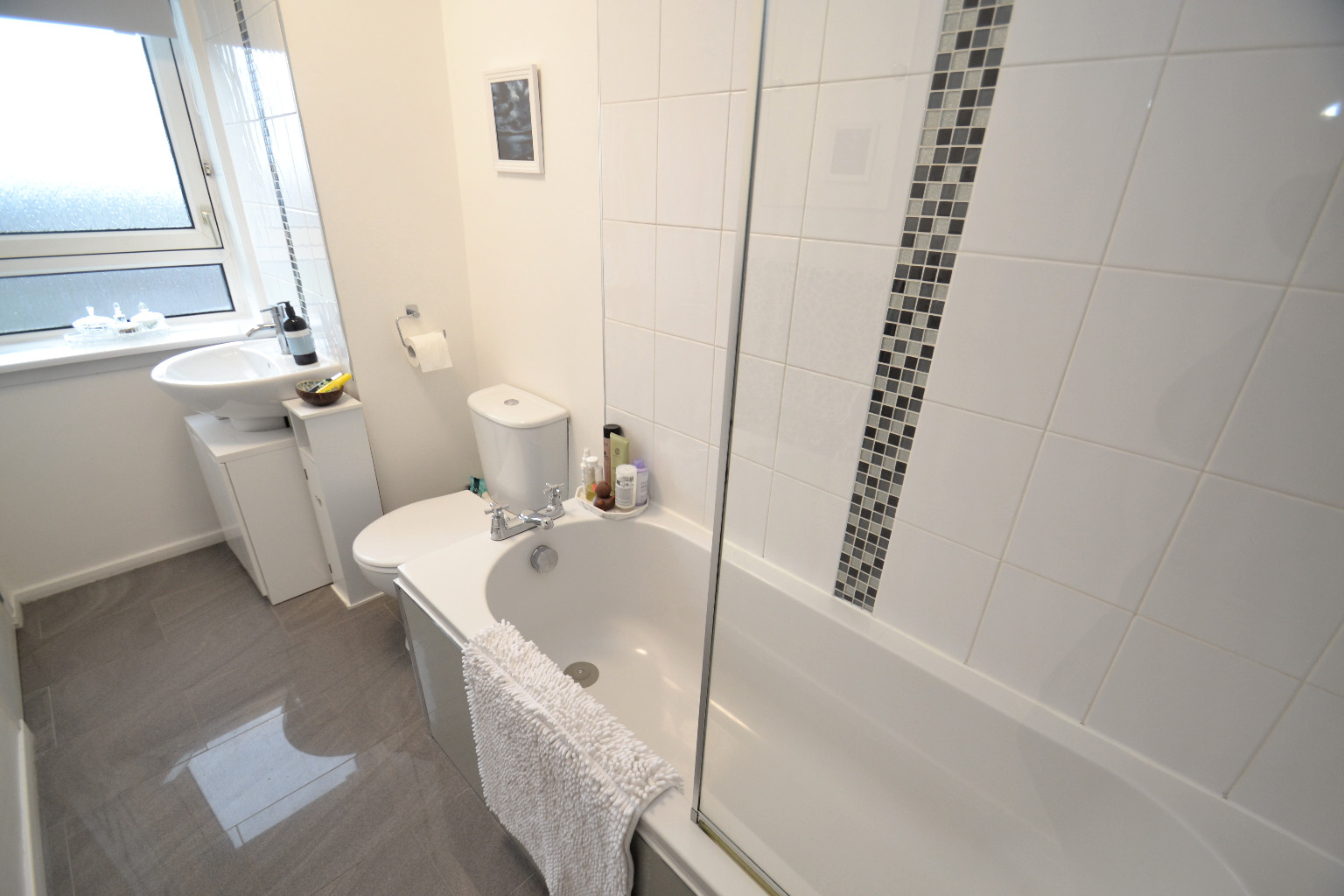 2 bed flat for sale in Dougrie Place, Glasgow  - Property Image 10