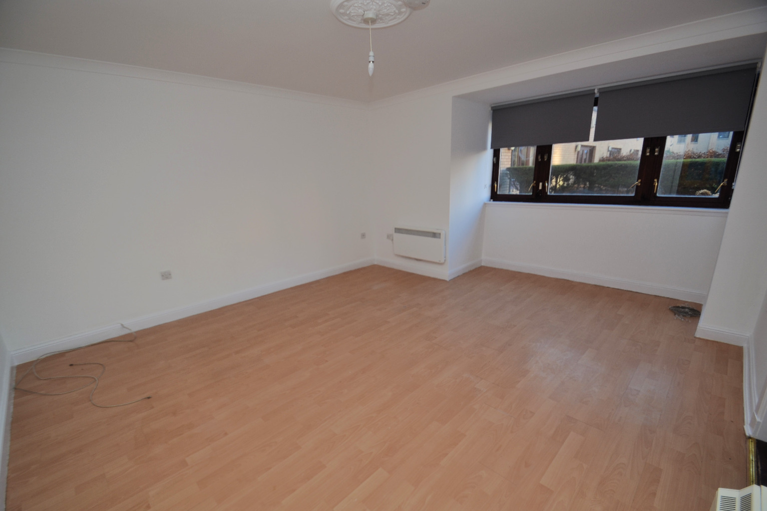 2 bed flat for sale in Parsonage Square, Glasgow  - Property Image 2