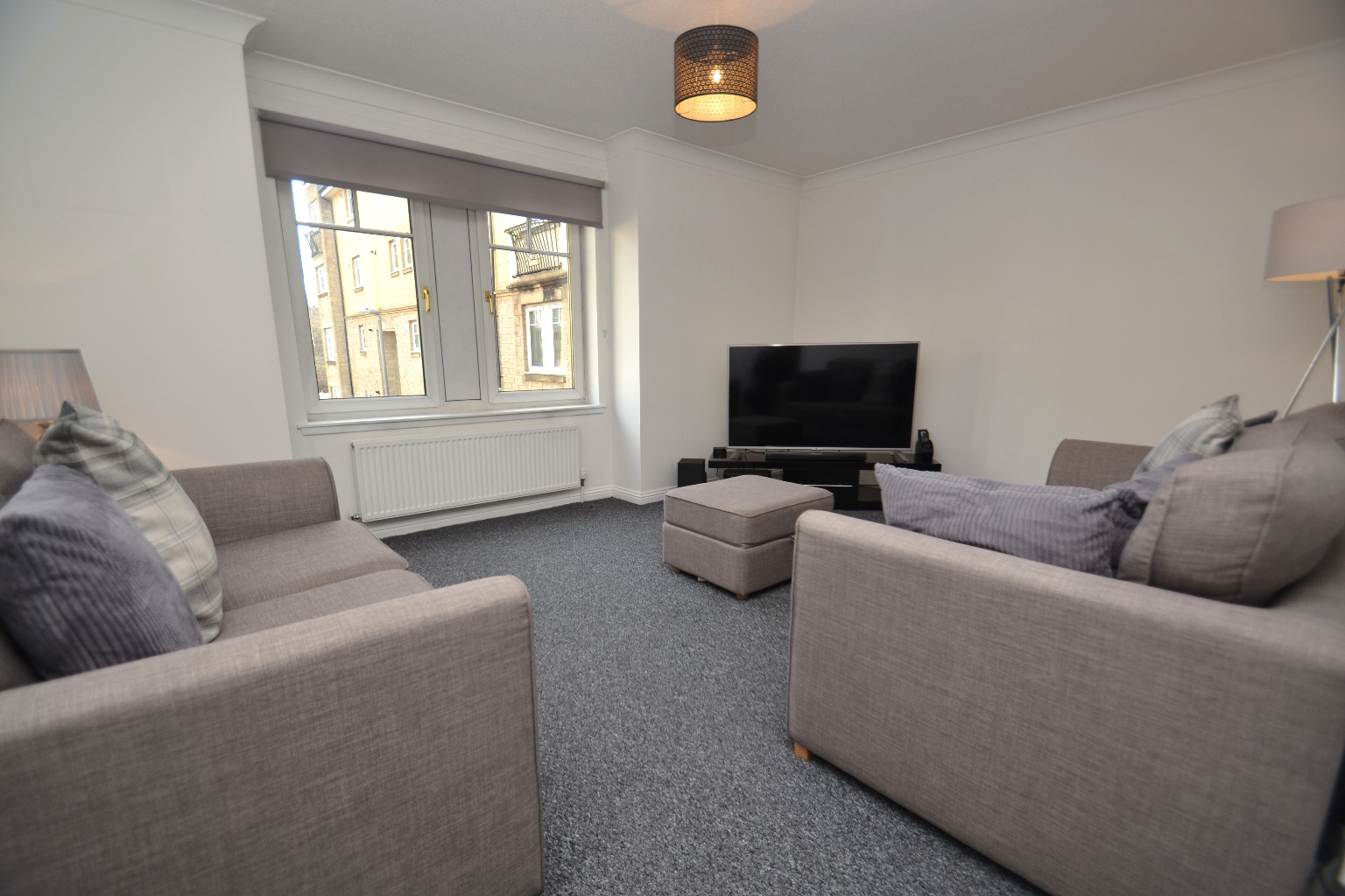 2 bed flat for sale in Castlebrae Gardens, Glasgow  - Property Image 5
