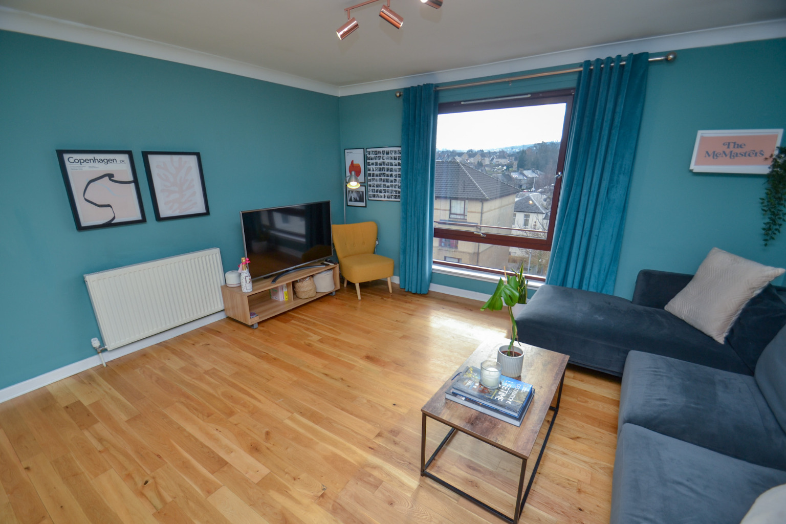 2 bed flat for sale in Dryburgh Avenue, Glasgow  - Property Image 3