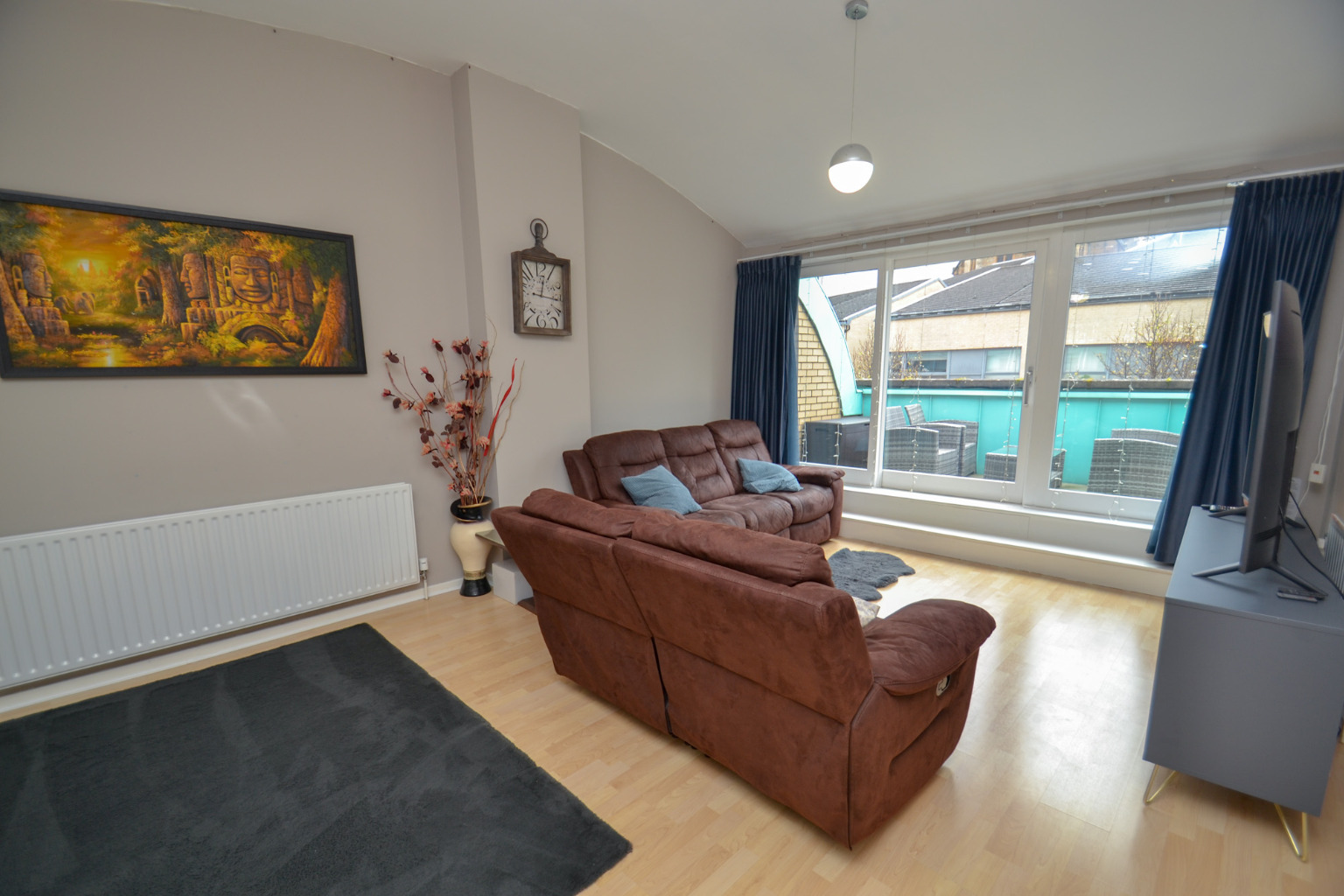 3 bed terraced house for sale in St Francis Rigg, Glasgow  - Property Image 2