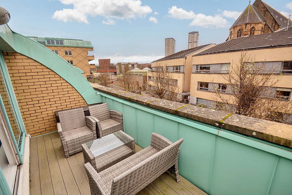 3 bed terraced house for sale in St Francis Rigg, Glasgow  - Property Image 6