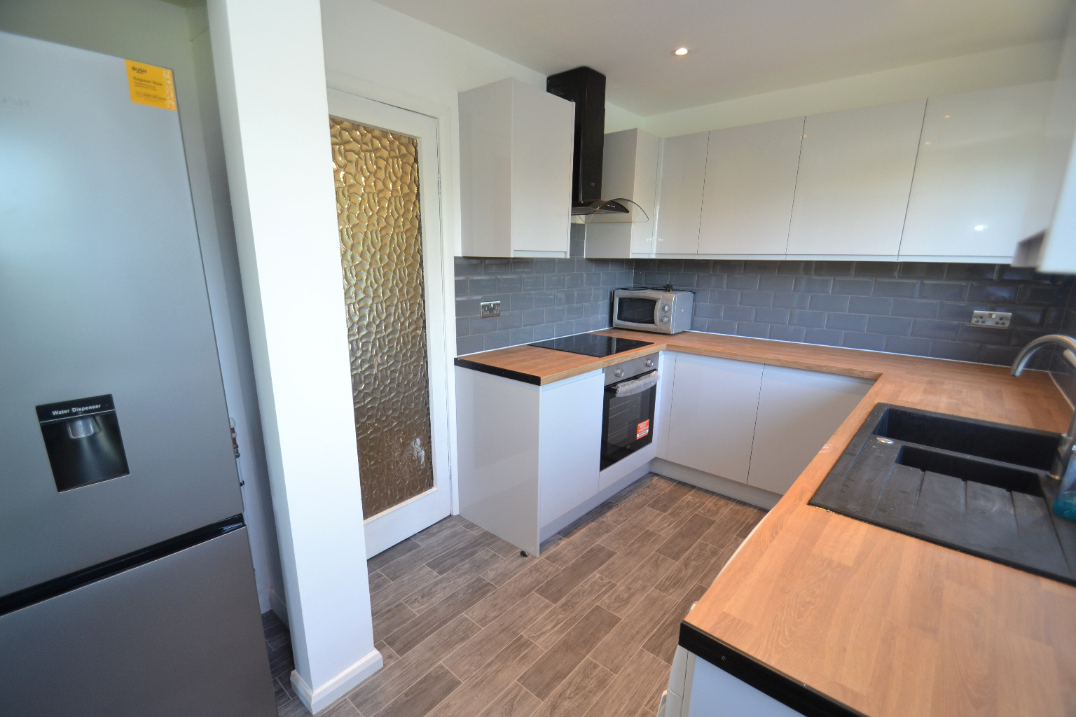 3 bed detached house to rent in Sherbrooke Drive, Glasgow  - Property Image 5