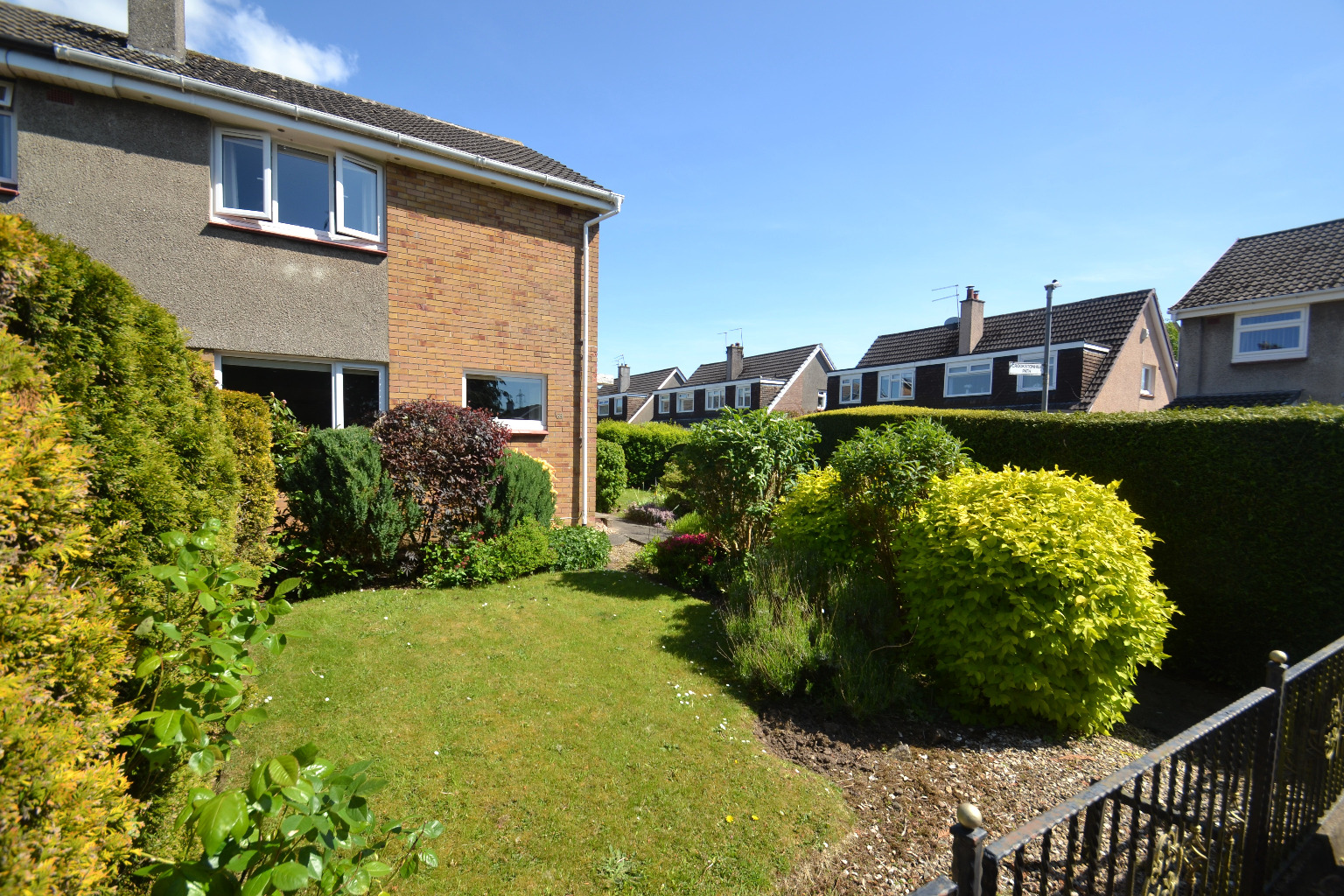 2 bed end of terrace house for sale in Crookstonhill Path, Glasgow  - Property Image 23