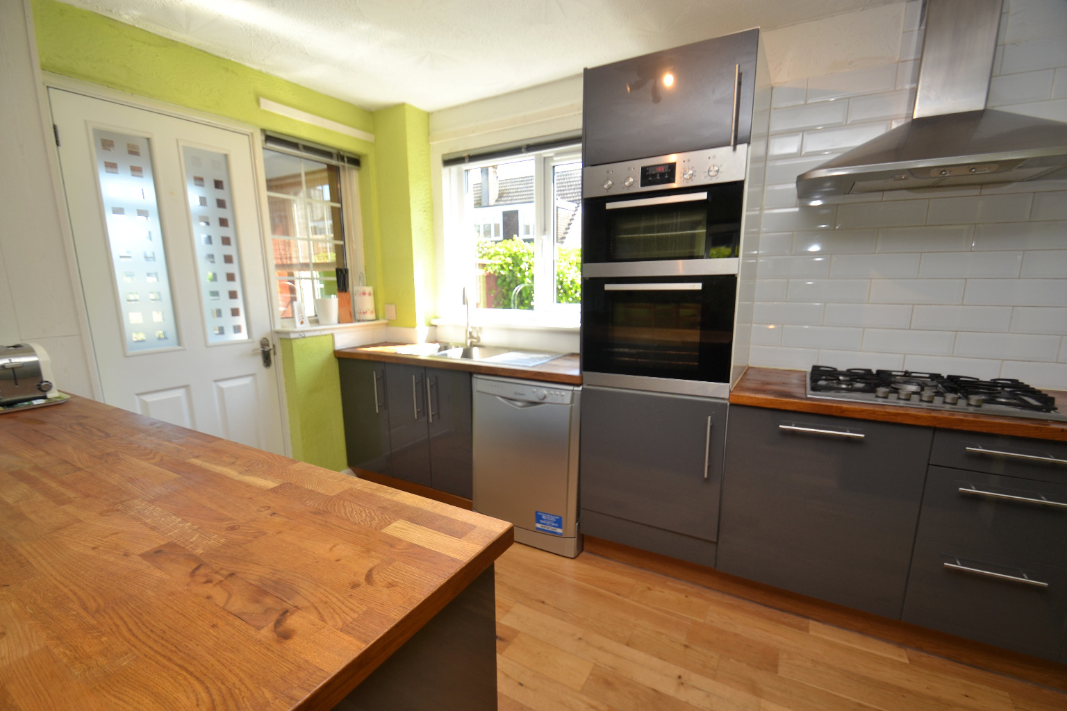 2 bed end of terrace house for sale in Crookstonhill Path, Glasgow  - Property Image 9