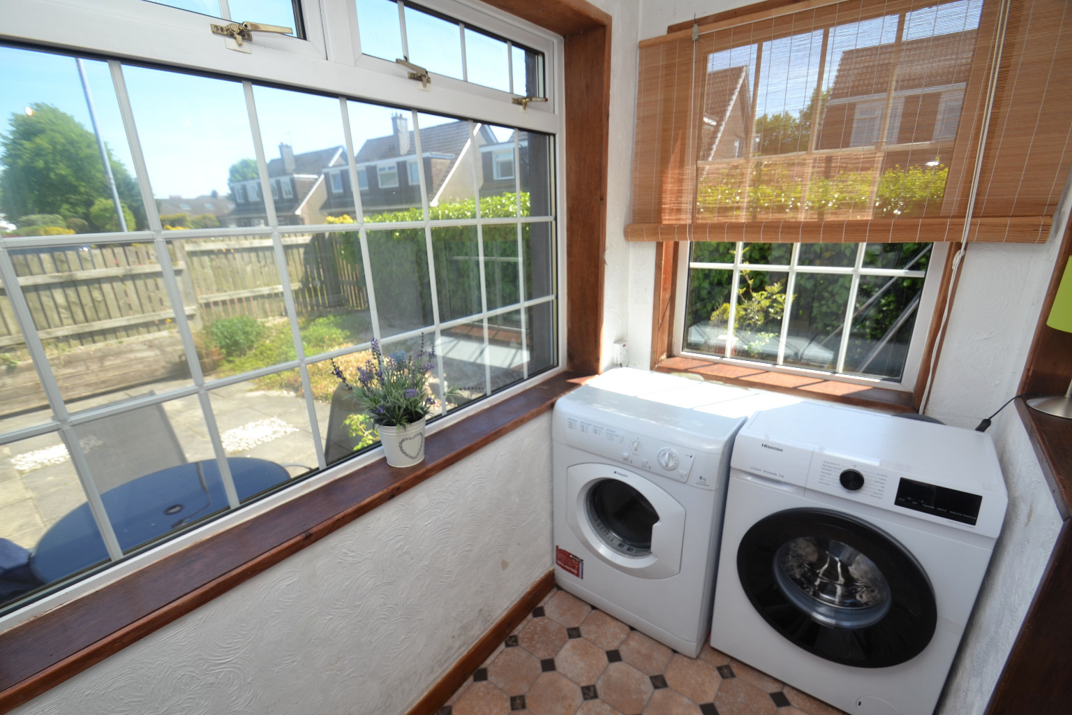 2 bed end of terrace house for sale in Crookstonhill Path, Glasgow  - Property Image 11