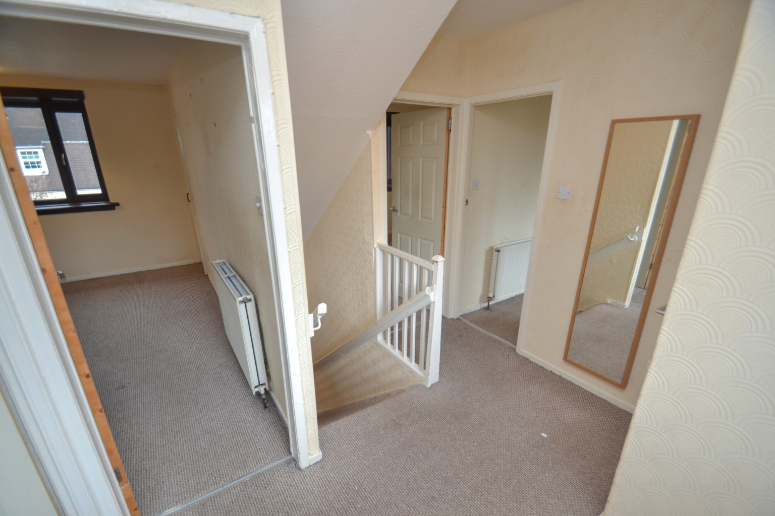 3 bed terraced house for sale in Bank Road  - Property Image 13