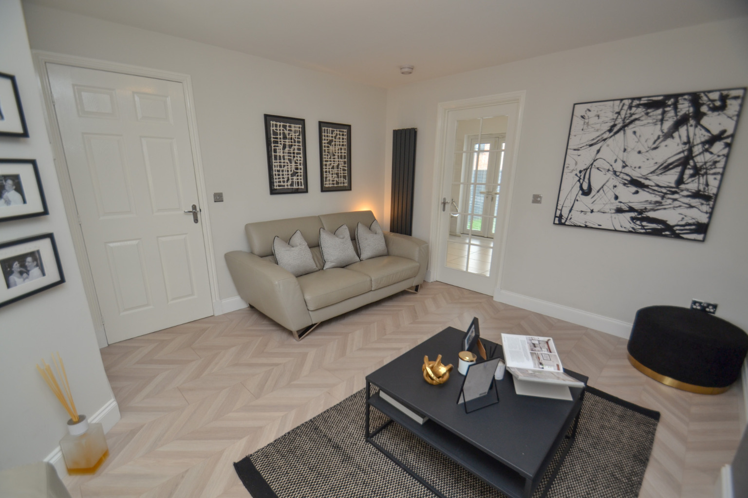 3 bed end of terrace house for sale in Glenmill Way, Glasgow  - Property Image 3