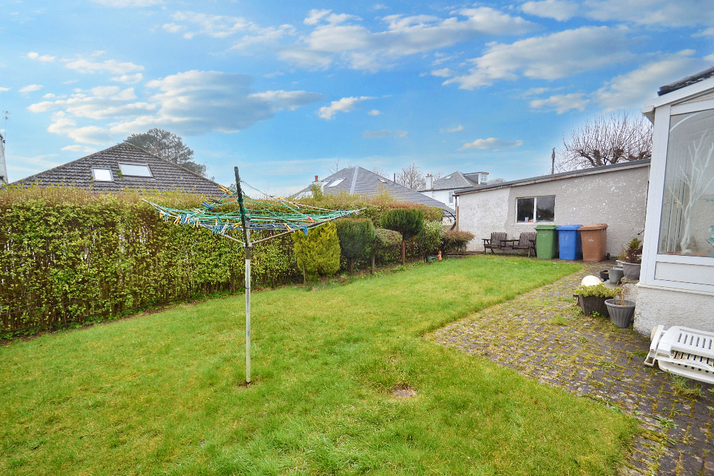 3 bed detached bungalow for sale in Parklee Drive, Glasgow  - Property Image 24