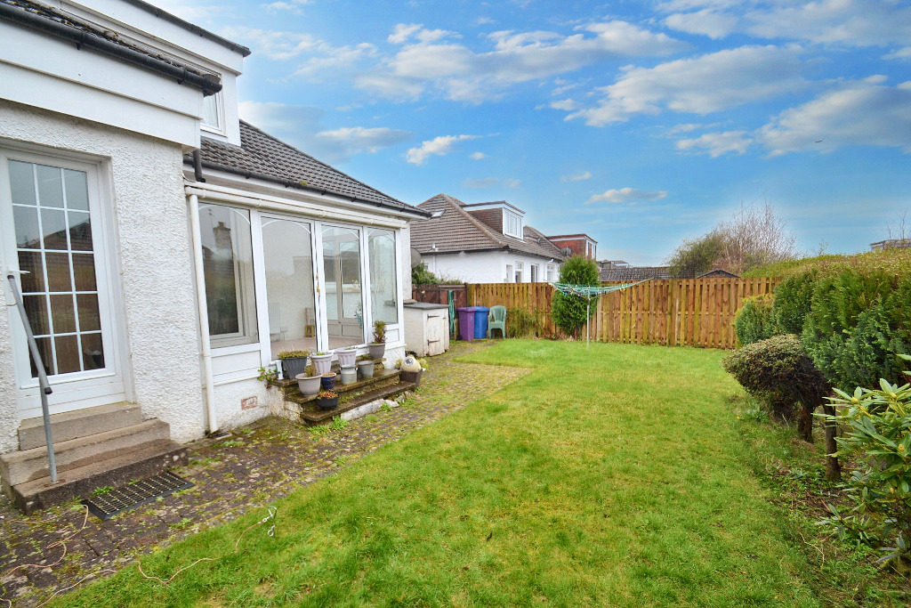 3 bed detached bungalow for sale in Parklee Drive, Glasgow  - Property Image 23