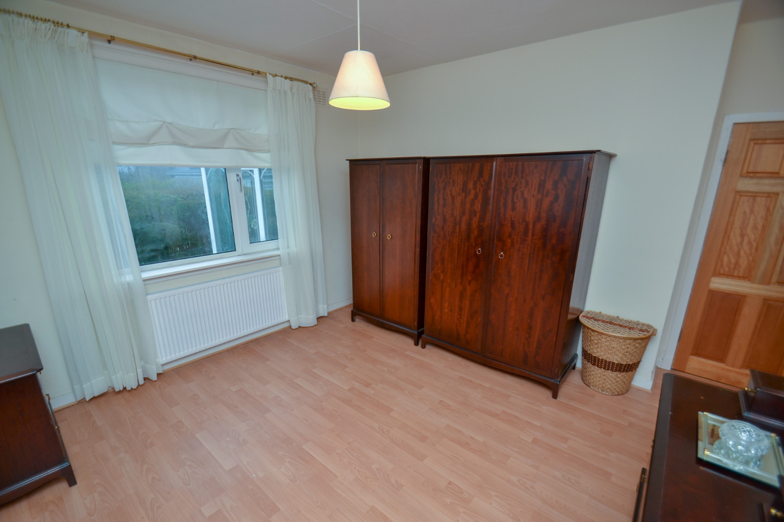 3 bed detached bungalow for sale in Parklee Drive, Glasgow  - Property Image 15