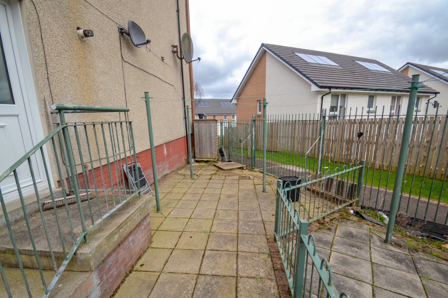 2 bed flat for sale in Castlemilk Drive, Glasgow  - Property Image 19