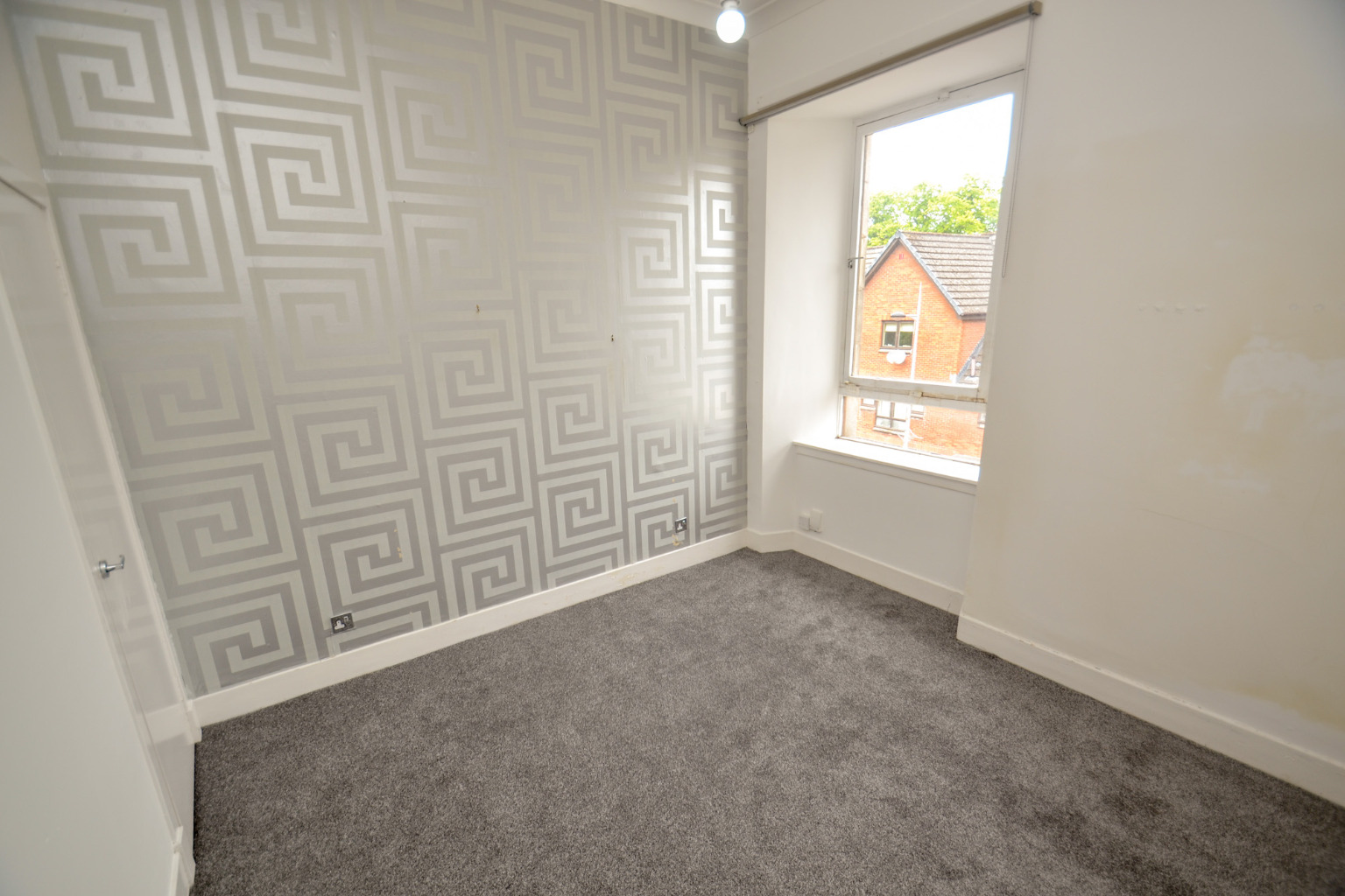 1 bed flat for sale in Main Street  - Property Image 8