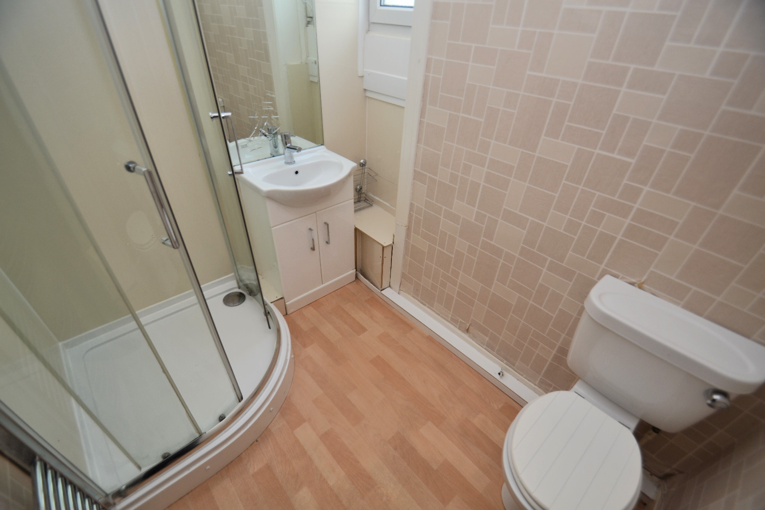 3 bed flat for sale in Kingswood Drive, Glasgow  - Property Image 6