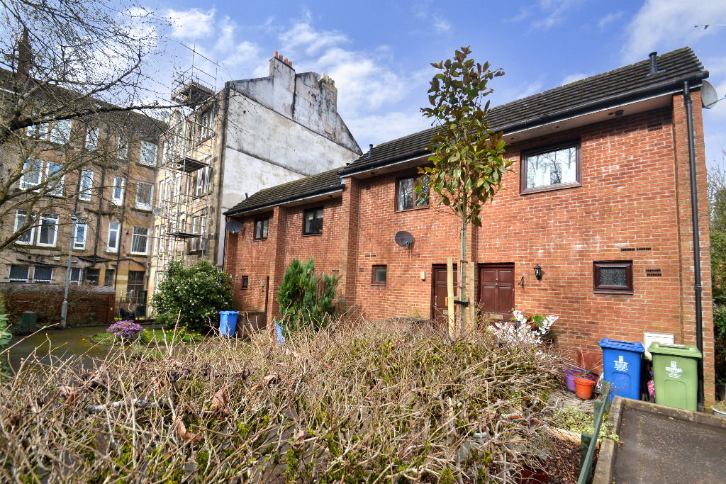 1 bed terraced house for sale in Dairsie Street, Glasgow - Property Image 1
