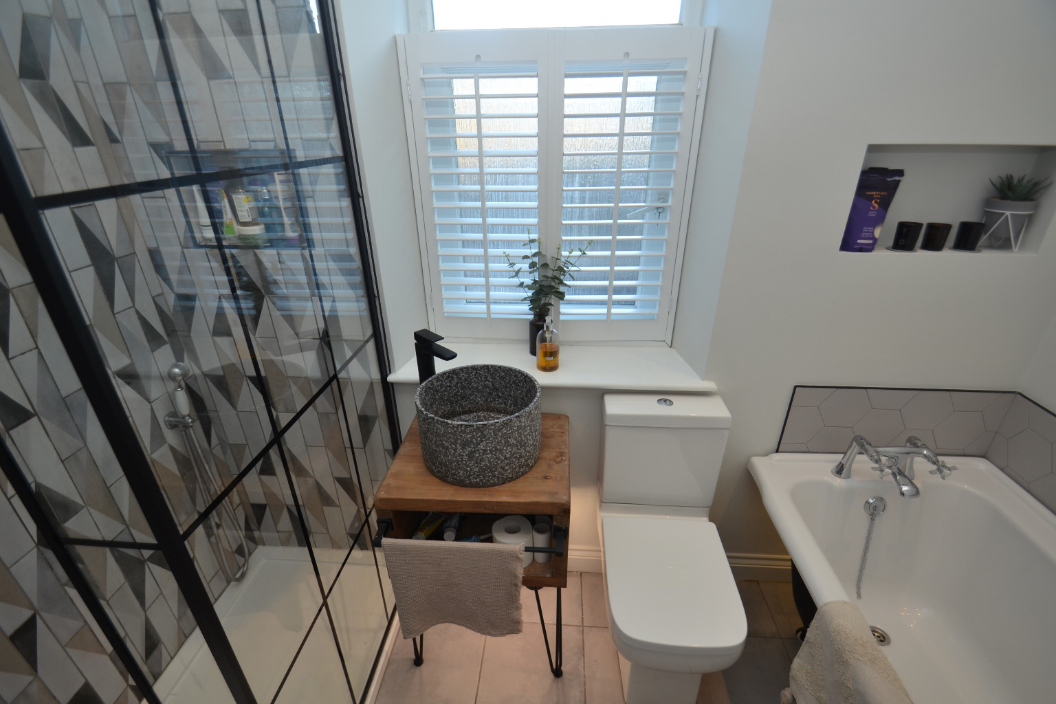 3 bed terraced house for sale in Clarkston Road, Glasgow  - Property Image 29