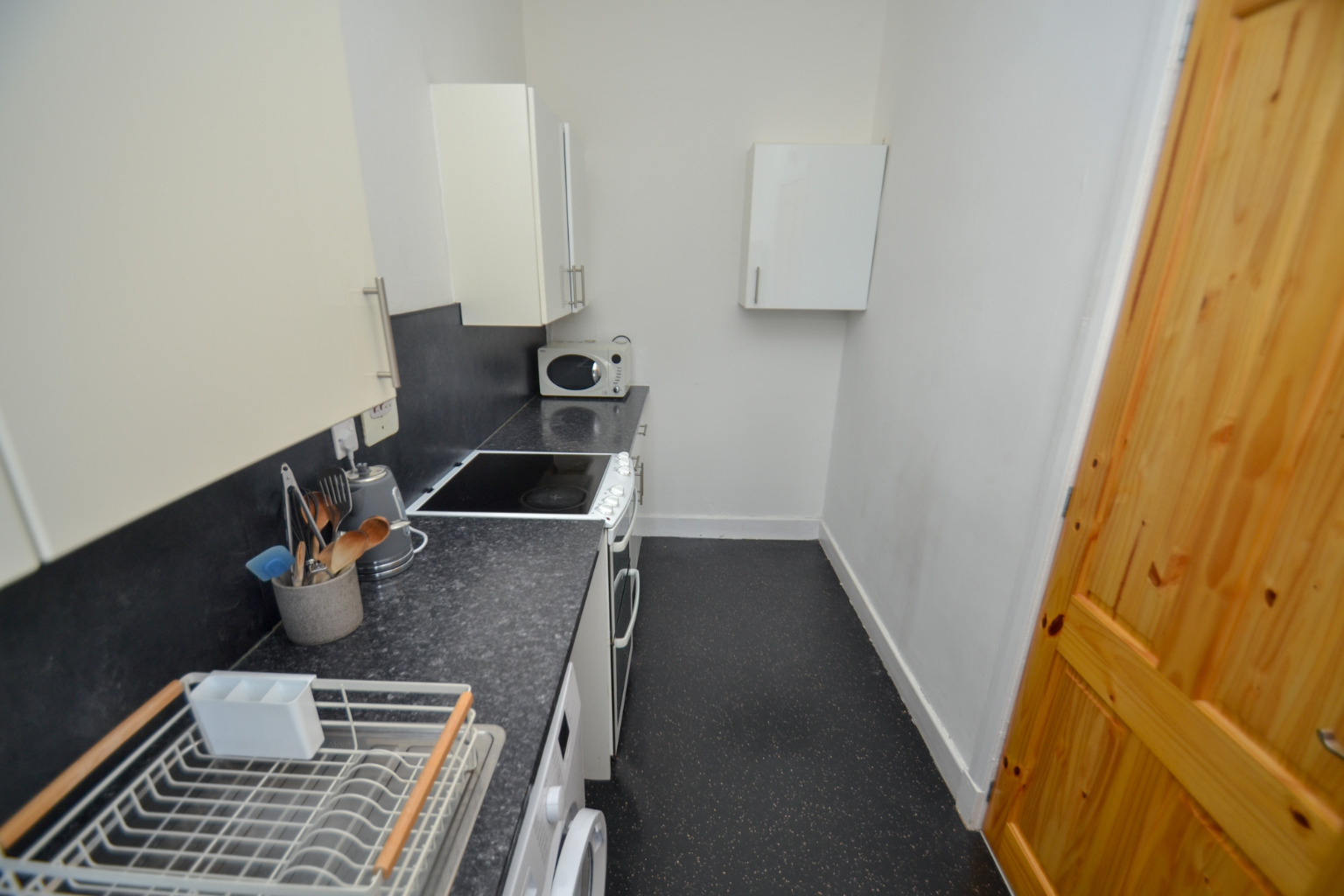 1 bed flat to rent in Main Street, Glasgow  - Property Image 6