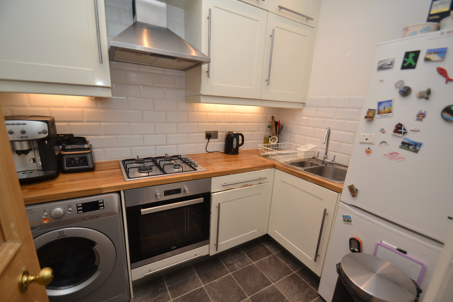 2 bed flat for sale in Overdale Gardens  - Property Image 6