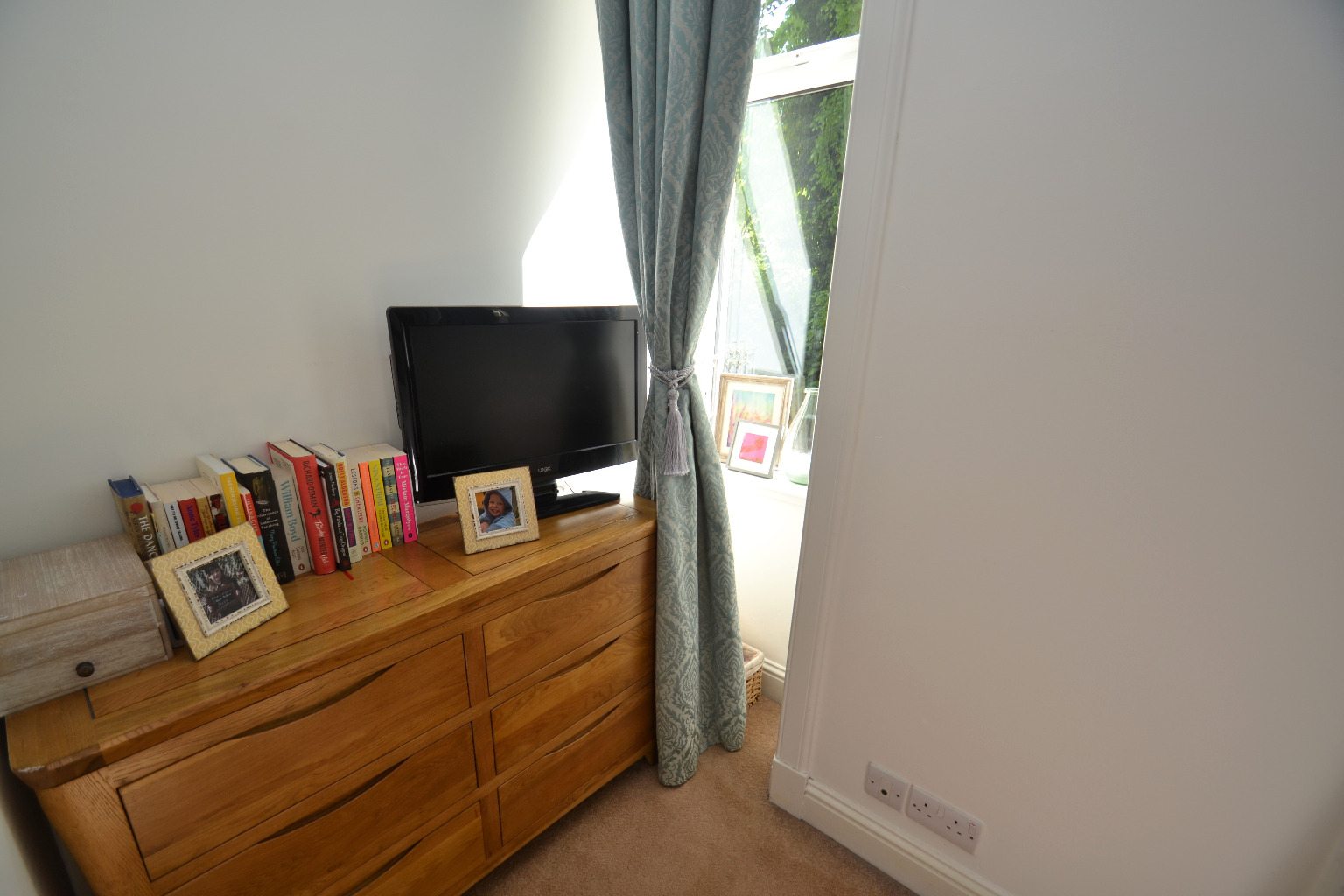 2 bed flat for sale in Overdale Gardens  - Property Image 12