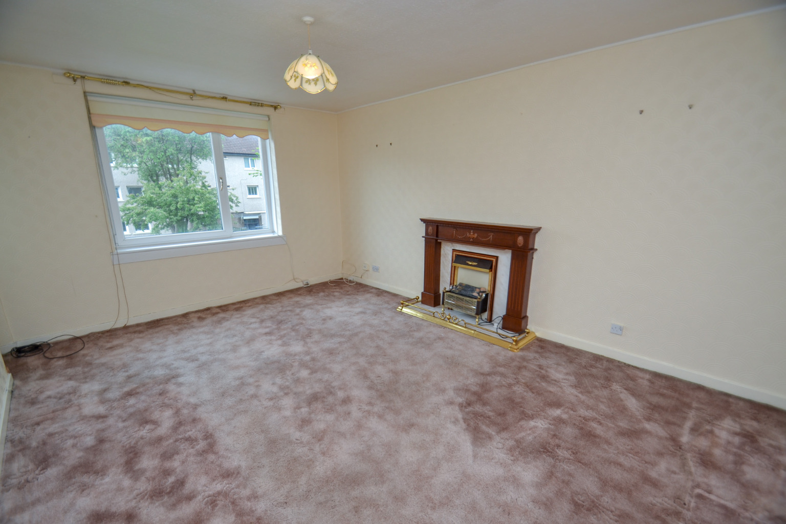 2 bed flat for sale in Archerhill Terrace  - Property Image 2