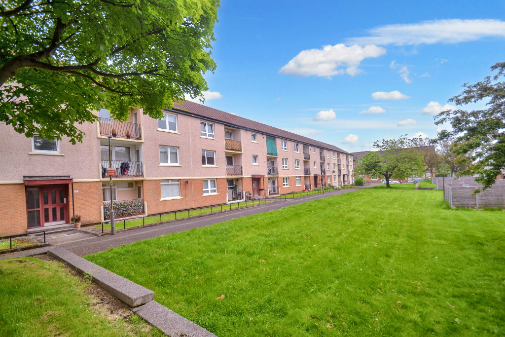 2 bed flat for sale in Archerhill Terrace  - Property Image 1