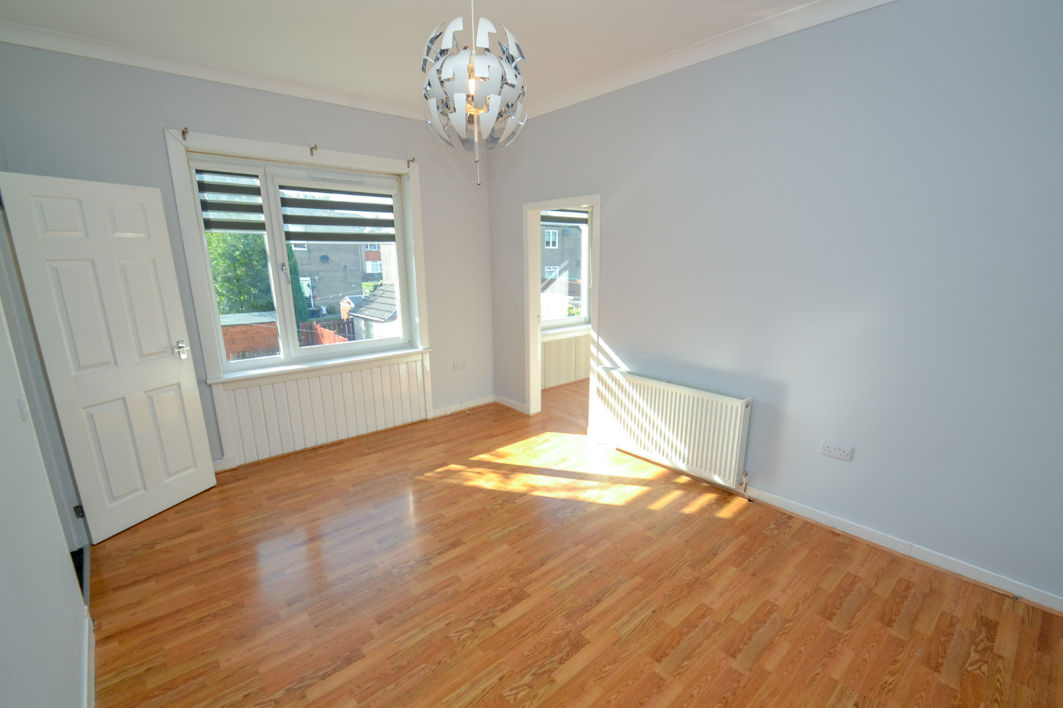 3 bed flat to rent in Tannadice Avenue  - Property Image 3