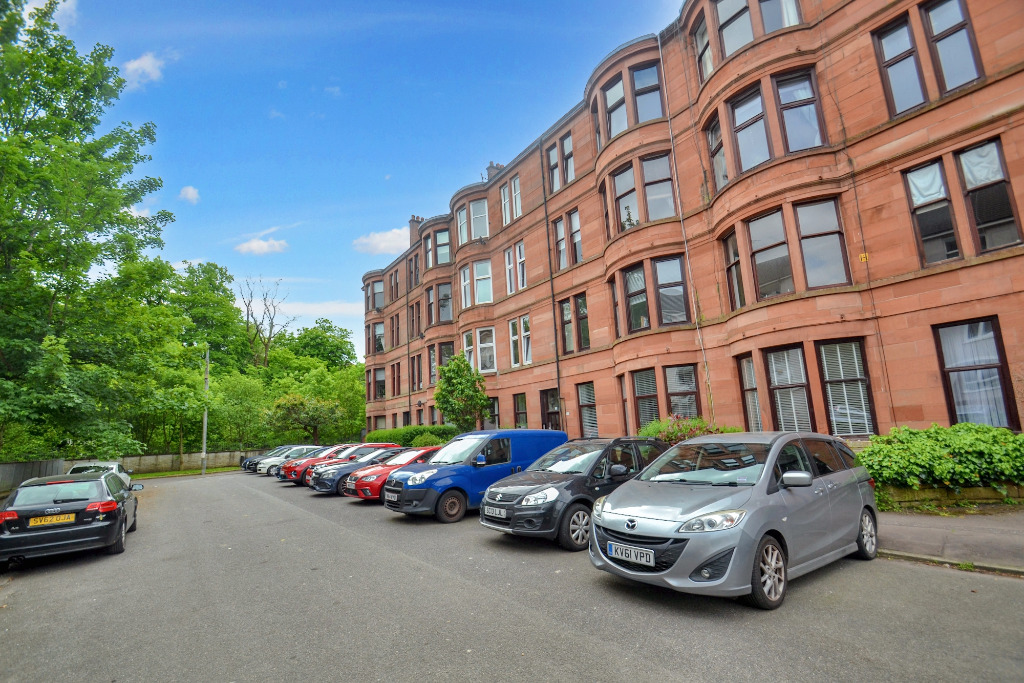 1 bed flat to rent in Woodford Street, Glasgow, G41