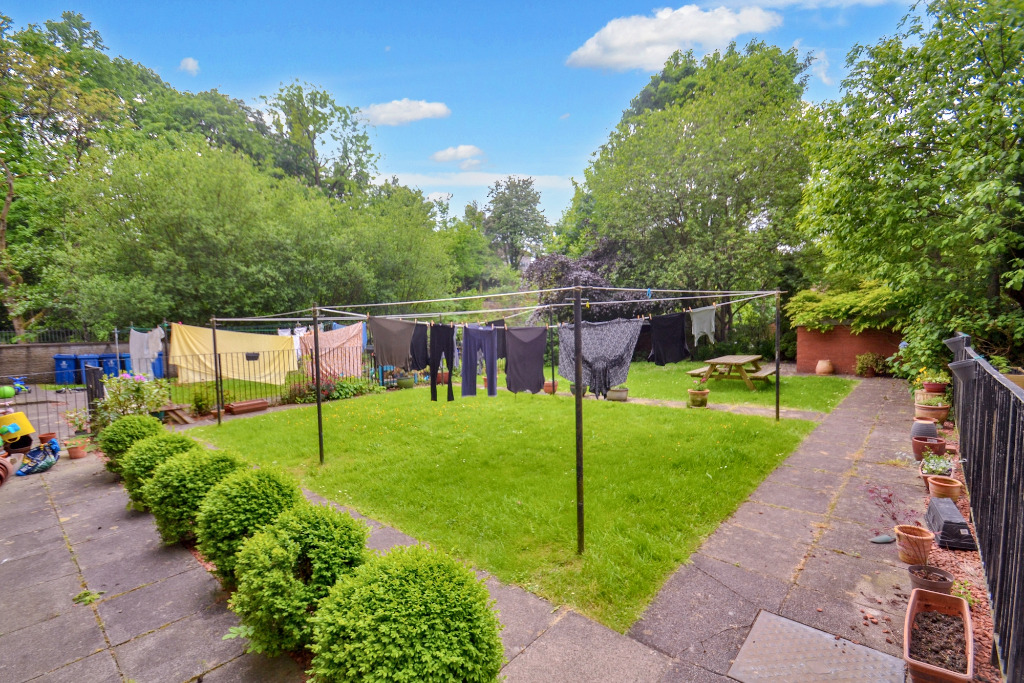 1 bed flat to rent in Woodford Street, Glasgow  - Property Image 17